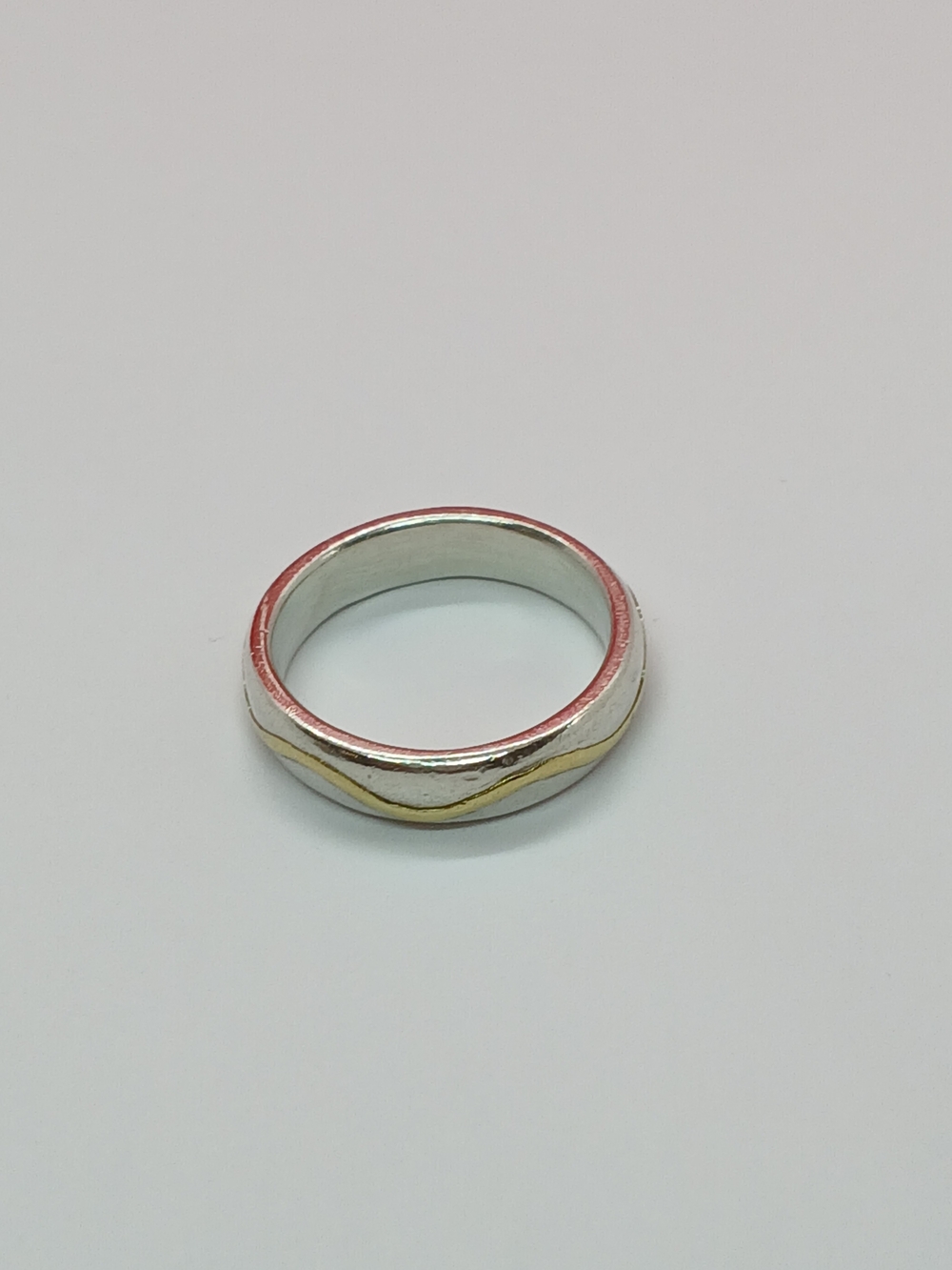 Sterling Silver & 22K Gold Wave Band Ring Sz 6